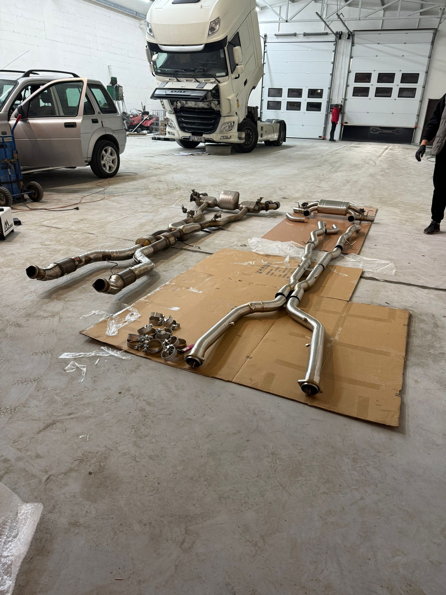 BMW M5 G90 4.4T catback sus304 Valved Sport Exhaust System
